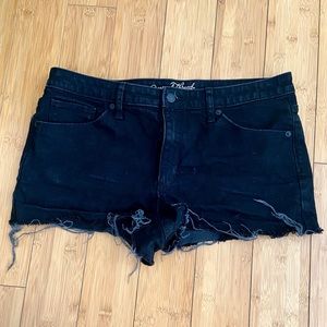 Universal Thread Black Cutoff Shorts